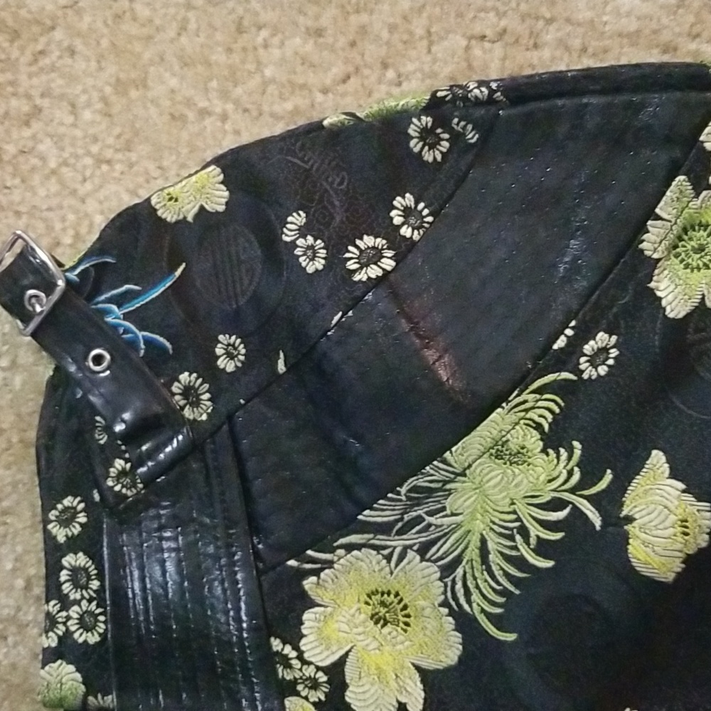 Lip Service Hollywood Geisha Black Brocade Capri Pants XS Petite Goth - Picture 6 of 9